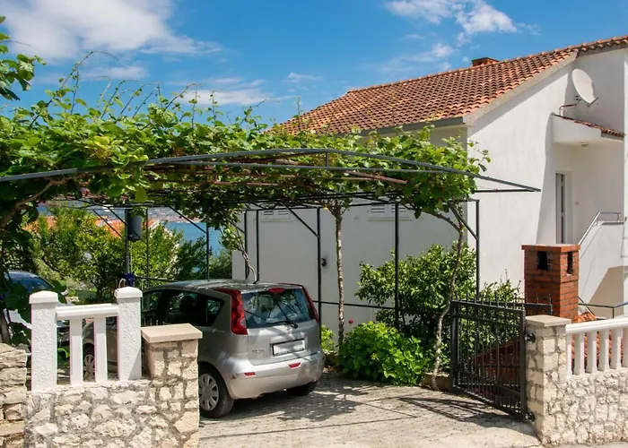 Slavica-2 By Interhome *