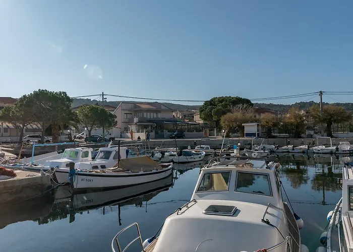 Daire Slavica-2 By Interhome *