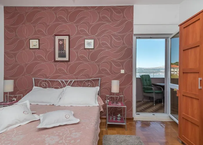 Daire Slavica-2 By Interhome Trogir