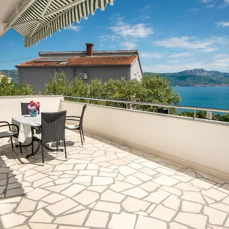 Apartman Apartment Slavica-2 By Interhome *