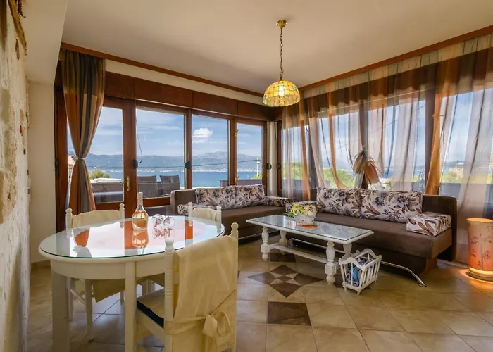 Slavica-2 By Interhome Appartement